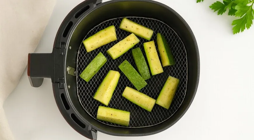 Кабачки в аэрогриле
