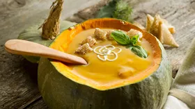 Тыквенный суп с сельдереем