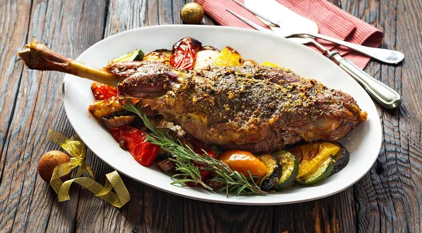 Рецепт бараньей ноги с овощами в духовке