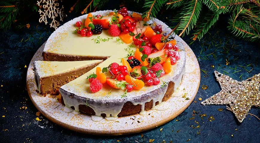 Как приготовить торт из творога с фруктами и орехами (рецепт)?
