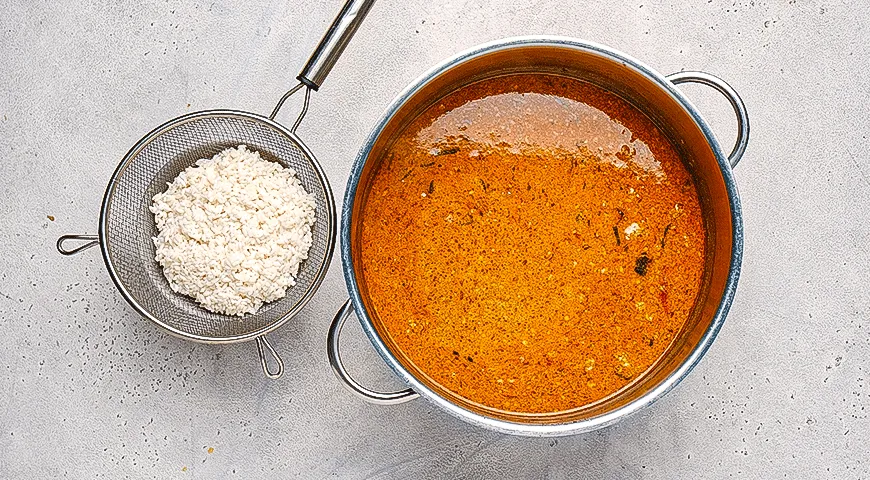 Харчо с орехами и ткемали