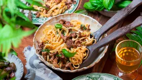 Что приготовить из лисичек, кроме жареной картошки: 5 рецептов от шефов