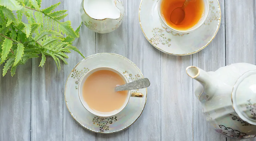 Чай с молоком во многих странах традиционный напиток