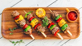 Простые рецепты на праздничный стол с кукурузой