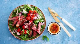 Рецепты с мясом, салатом и рукколой