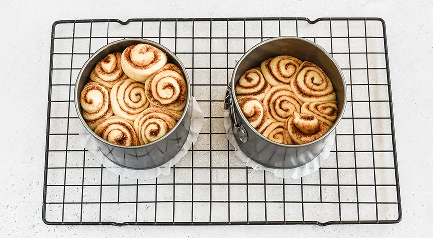 Кулич-синнабон