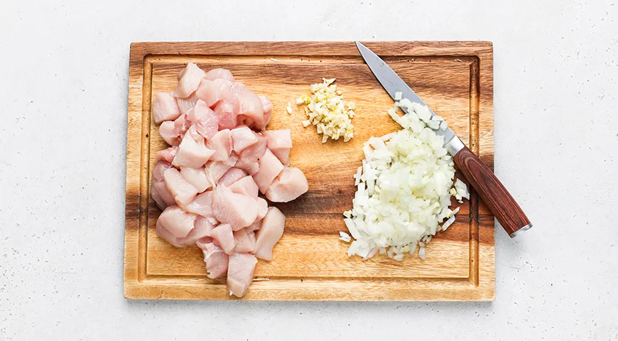 Птитим с курицей в сливочном соусе