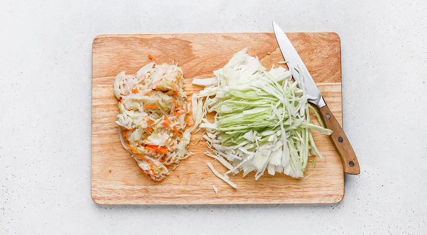 Капуста, тушённая с мясом по-домашнему