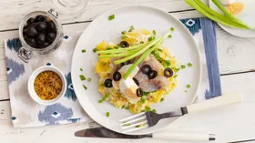 Рецепты с молочной продукцией, салатом и огурцом
