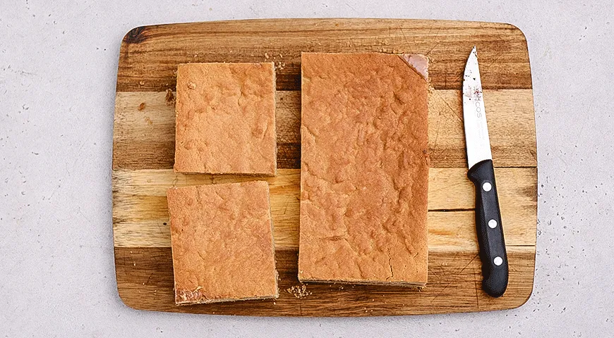 Блонди с соленой карамелью и мороженым