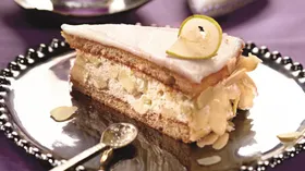 Рецепты с яйцом куриным, фруктами и миндалём