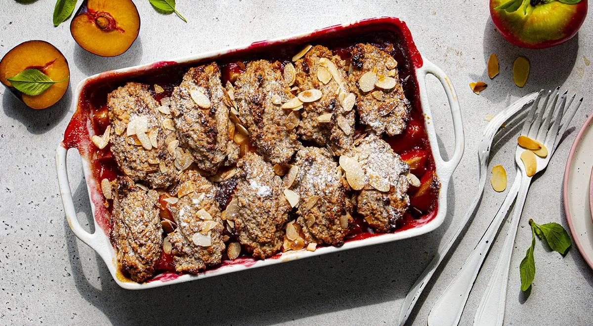 Коблер с фруктами