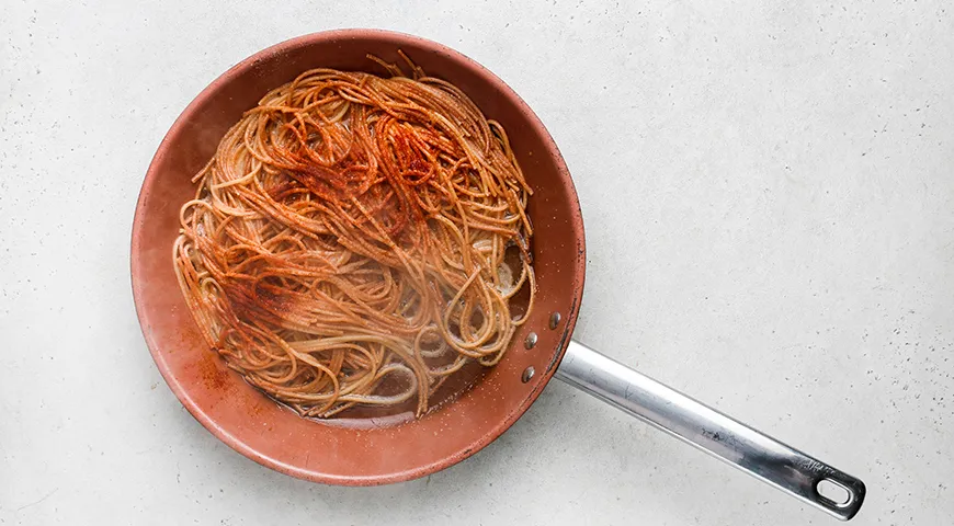 Жареные спагетти