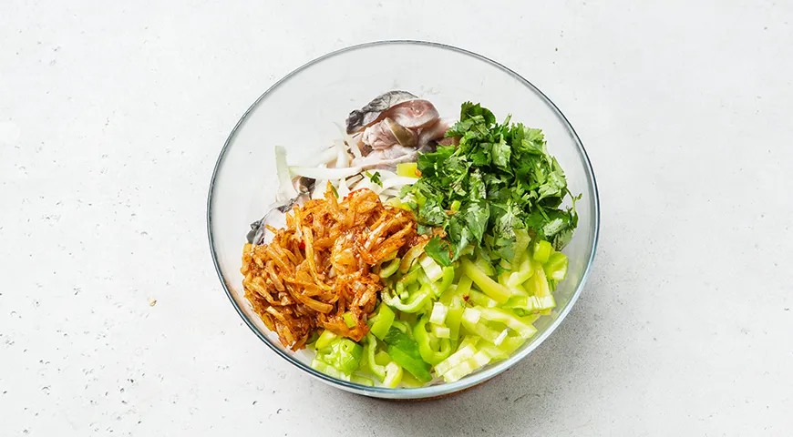 Хе из карпа – корейская острая закуска из рыбы