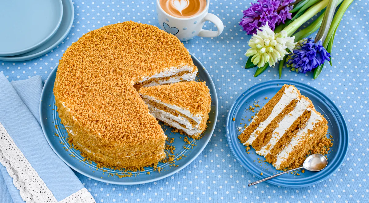 Торт «Карамельная девочка»