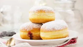 Как называется пончик без дырки? Ответ и лайфхак, который спасет выпечку