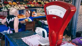 Названы 14 лучших российских продуктов: ядра семян конопли, куки, пломбир с вареньем из одуванчиков и другие