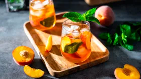 Компот из персиков: 5 проверенных домашних рецептов
