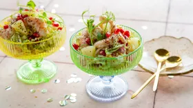 Салат «Стрелы Амура» с креветками и гранатом