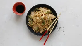 Простые рецепты с лапшой и птицей