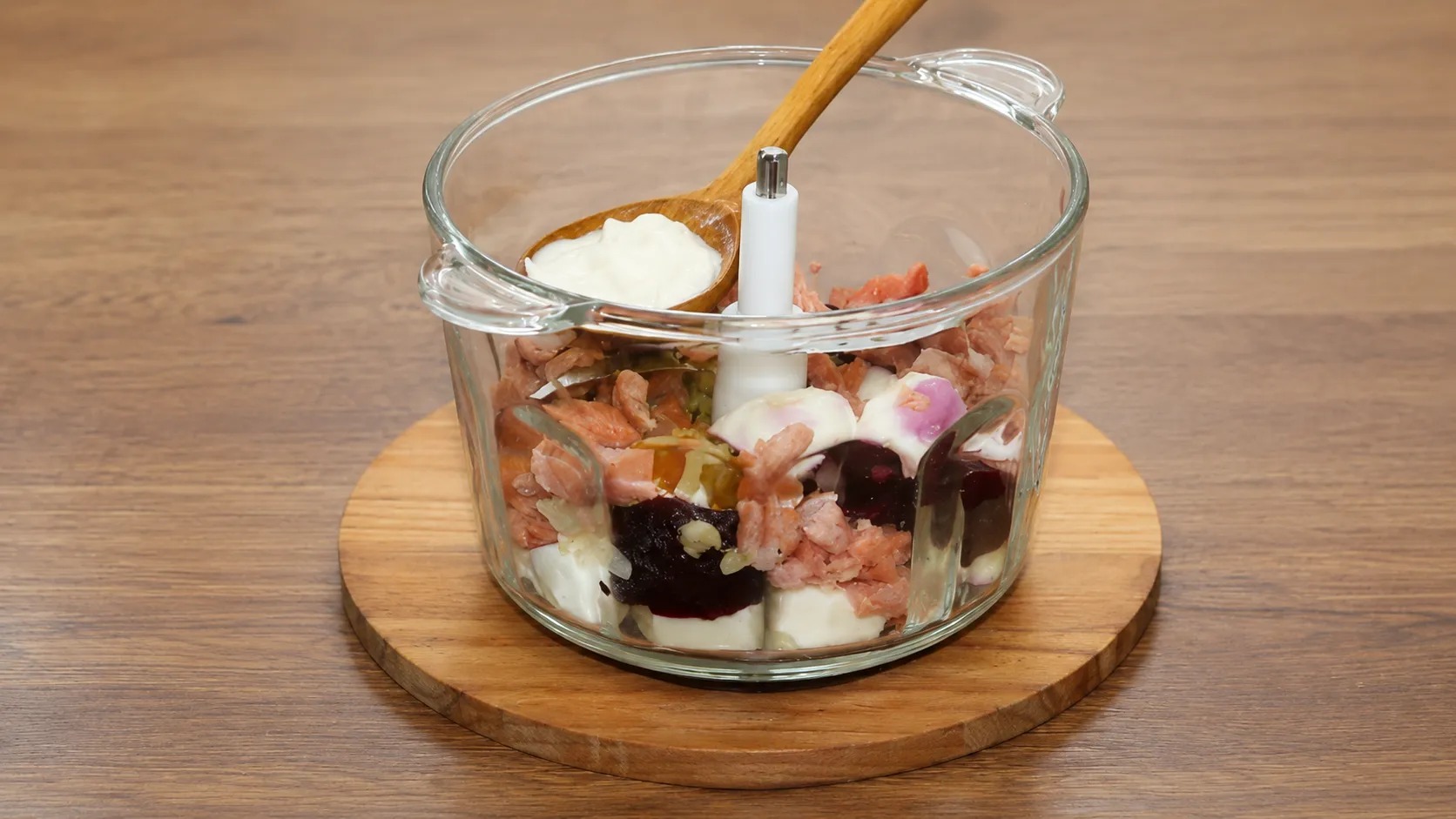 Паштет из горбуши с сыром и овощами