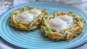 Овощные гнезда с перепелиными яйцами