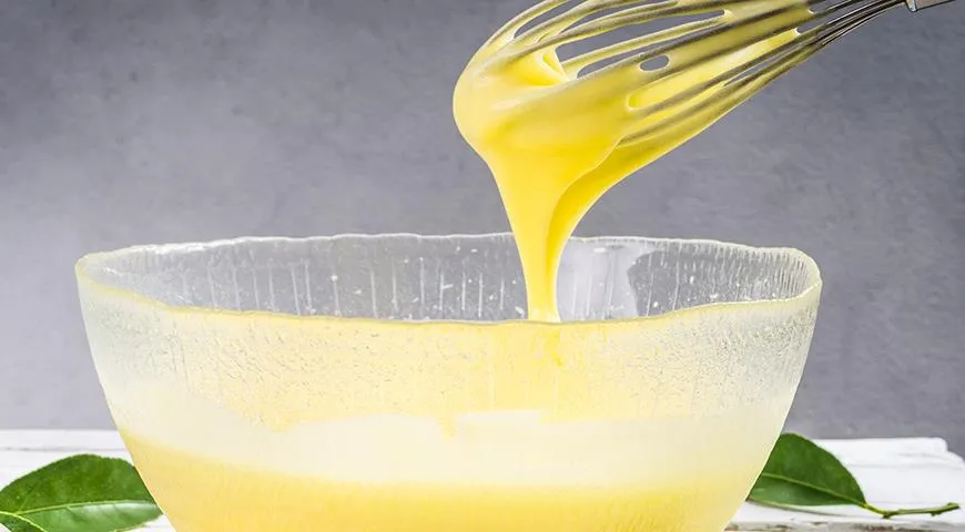Лимонный курд подходит для корзиночек из теста, открытых пирогов и лимонных тартов