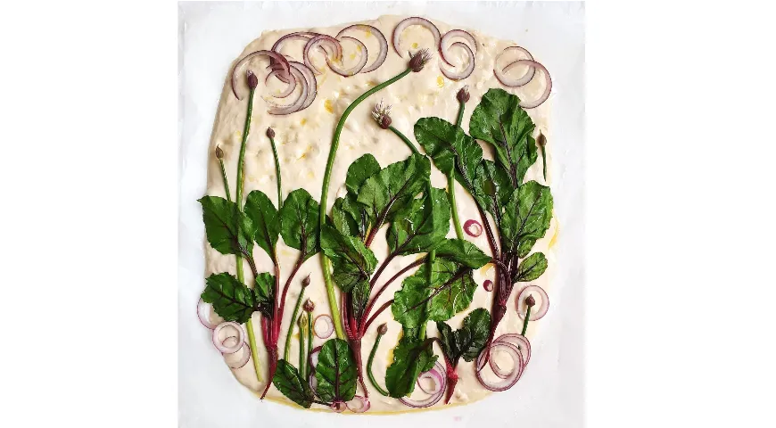 Пирог со свекольной ботвой в стиле фокачча-арт от Эльжбеты Монкевич до выпекания, #focacciaart