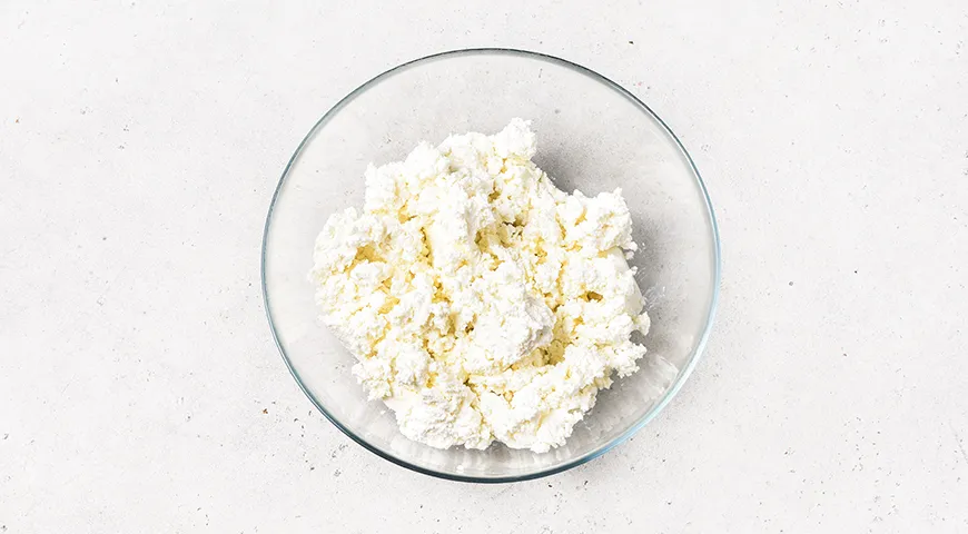 Осетинский пирог с курицей и сыром