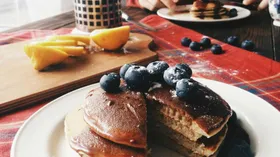 Рецепты с мукой пшеничной, шоколадом и маслом оливковым