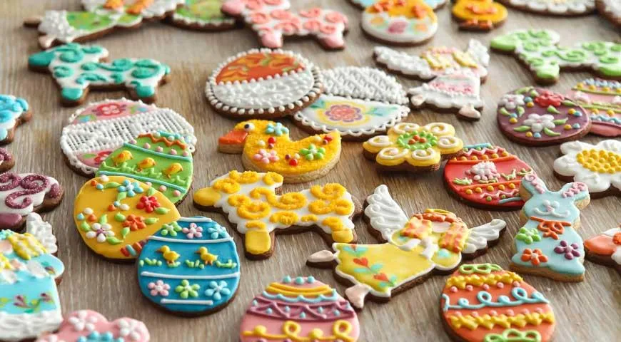 Новогоднее песочное печенье с глазурью — рецепт с фото: простое и вкусное печенье на Новый год