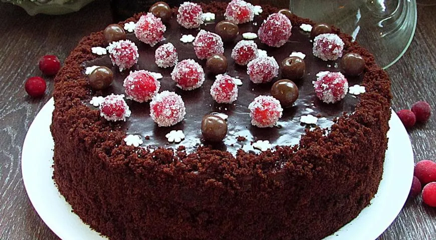Готовим шоколадно-клюквенный торт