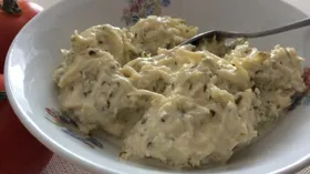 Рецепты с кисломолочными продуктами, сырами и соусами
