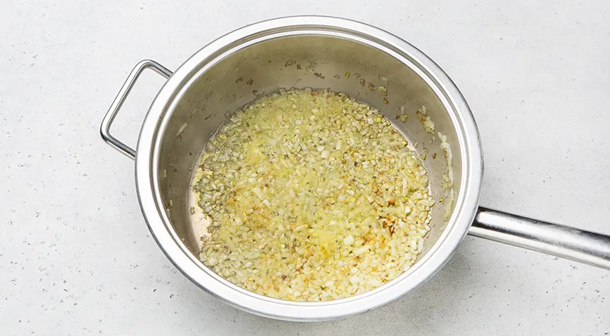 Паста с кальмарами в сливочном соусе