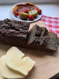 Хлеб Малахит из подсолнечных семечек и фруктового пюре