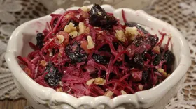 Рецепты с орехами, майонезом и салатом
