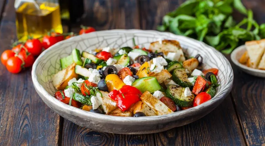 Рецепт панцанеллы-гриль с цельнозерновым хлебом