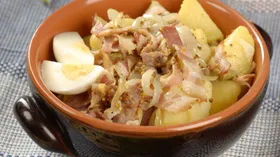 Рецепты с приправами, беконом и салатом