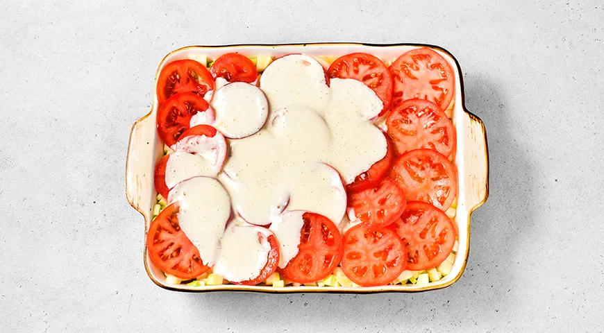 Запеканка с фаршем, картошкой и кабачками