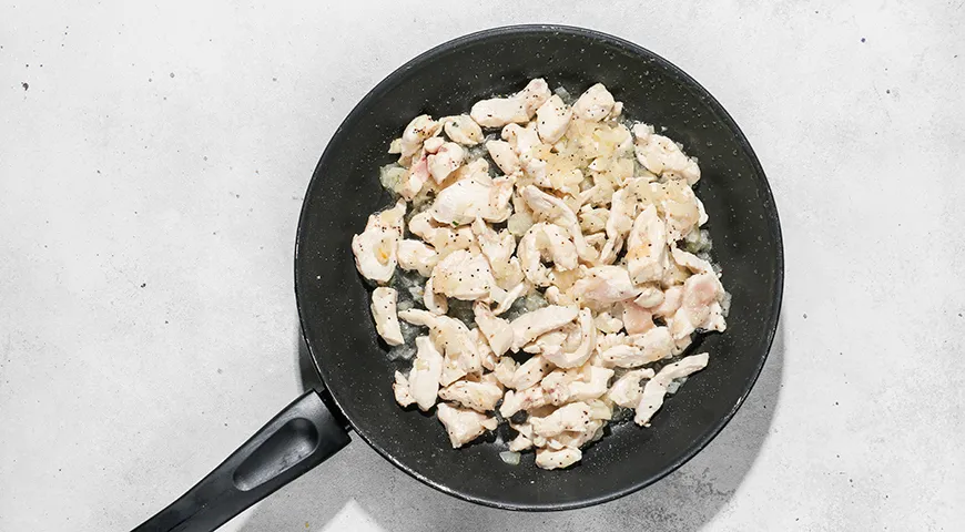 Пирог с курицей и картошкой в духовке