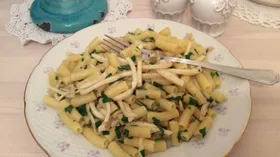 Постная паста с кальмарами 