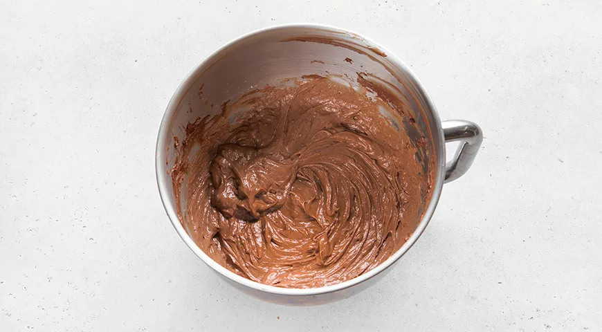 Торт «Шоколадная девочка»