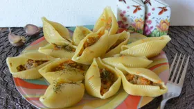 Рецепты с кисломолочными продуктами, мясом и макаронами