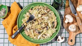 Капуста, обжаренная с грибами