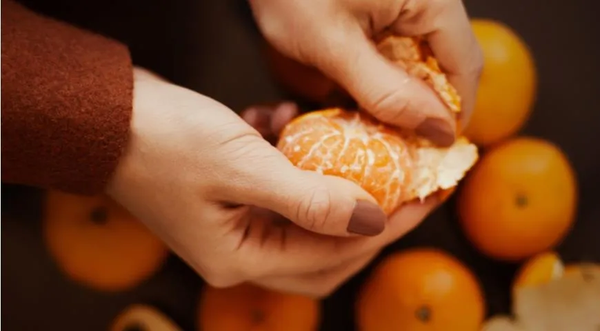 Почему не нужно выбрасывать мандариновую кожуру