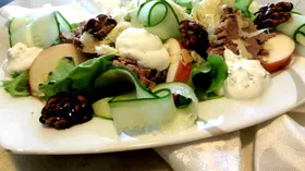 Рецепты с фруктами, грецким орехом и огурцом