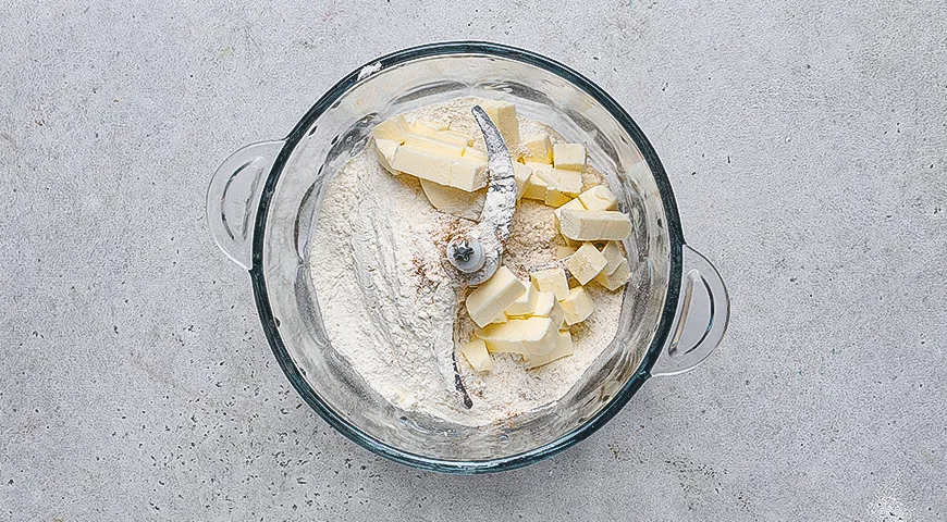 Грушевые пончики ссоленой карамелью