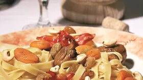 Простые рецепты с вином и макаронами