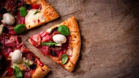 Международный день пиццы: когда отмечают и какими должны быть продукты для самой вкусной пиццы