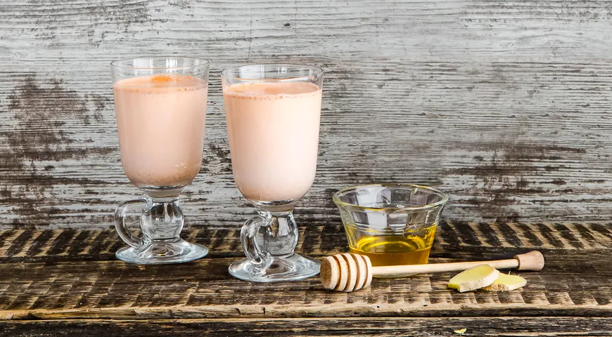 Коктейль «Морковный пирог»